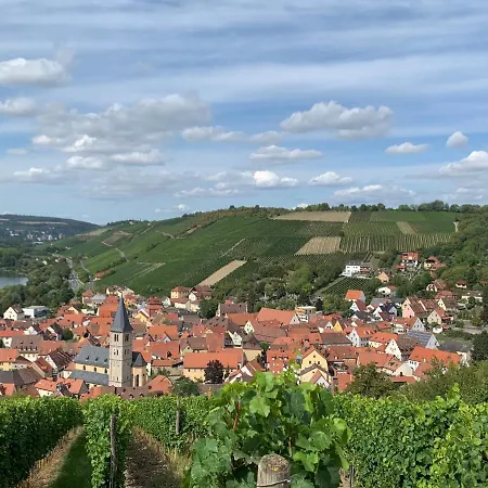 Modernes Penthouse, Nahe Wurzburg