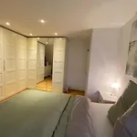 Modernes Penthouse, Nahe