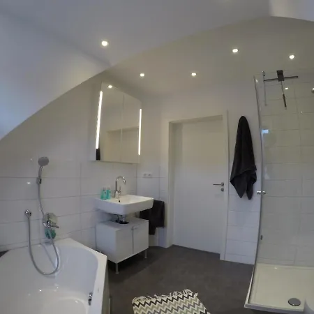 Modernes Penthouse, Nahe Апартаменты Вюрцбург