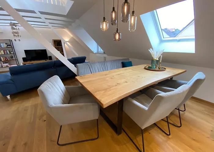 Modernes Penthouse, Nahe